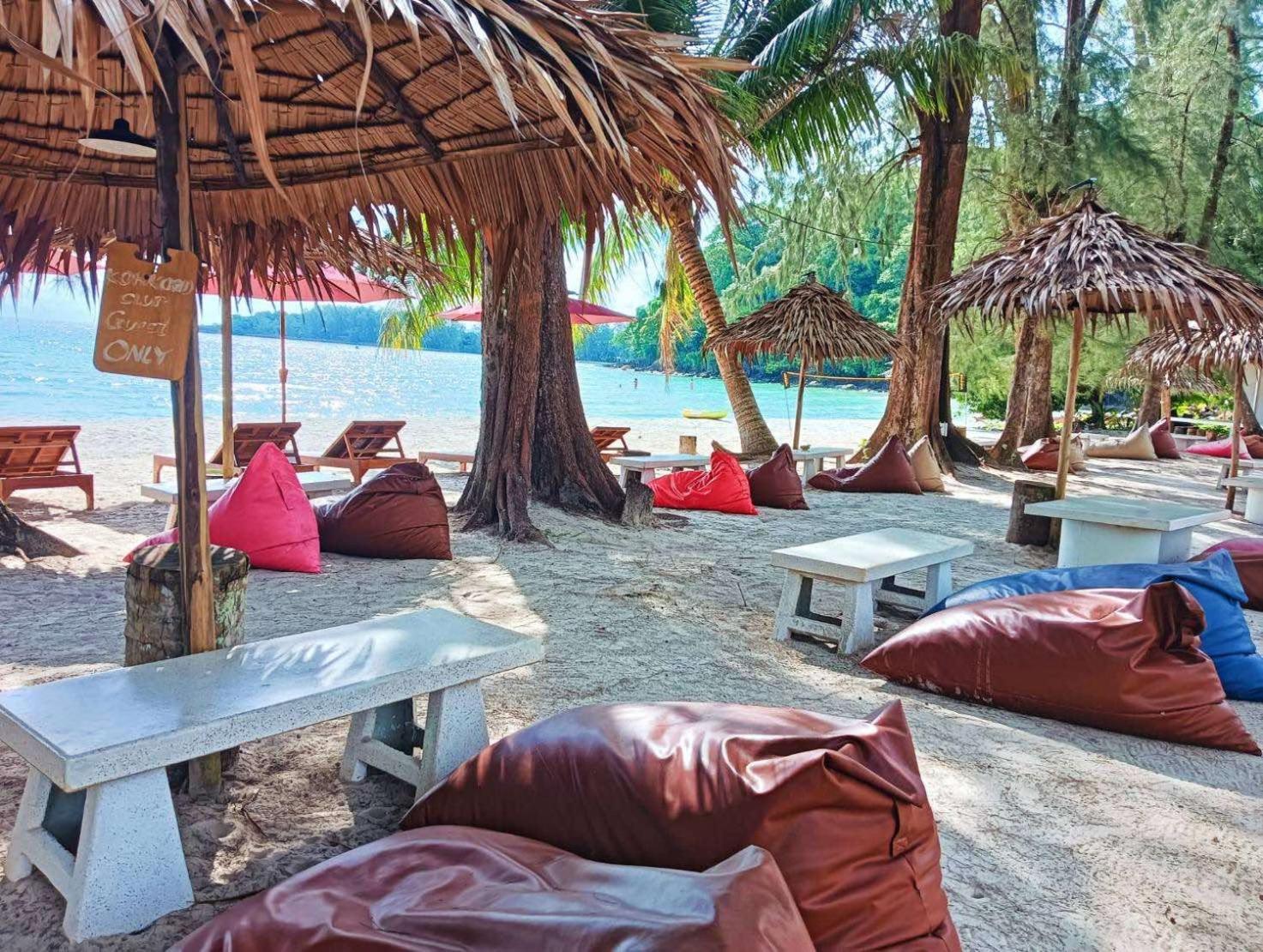 Koh Kood Club *